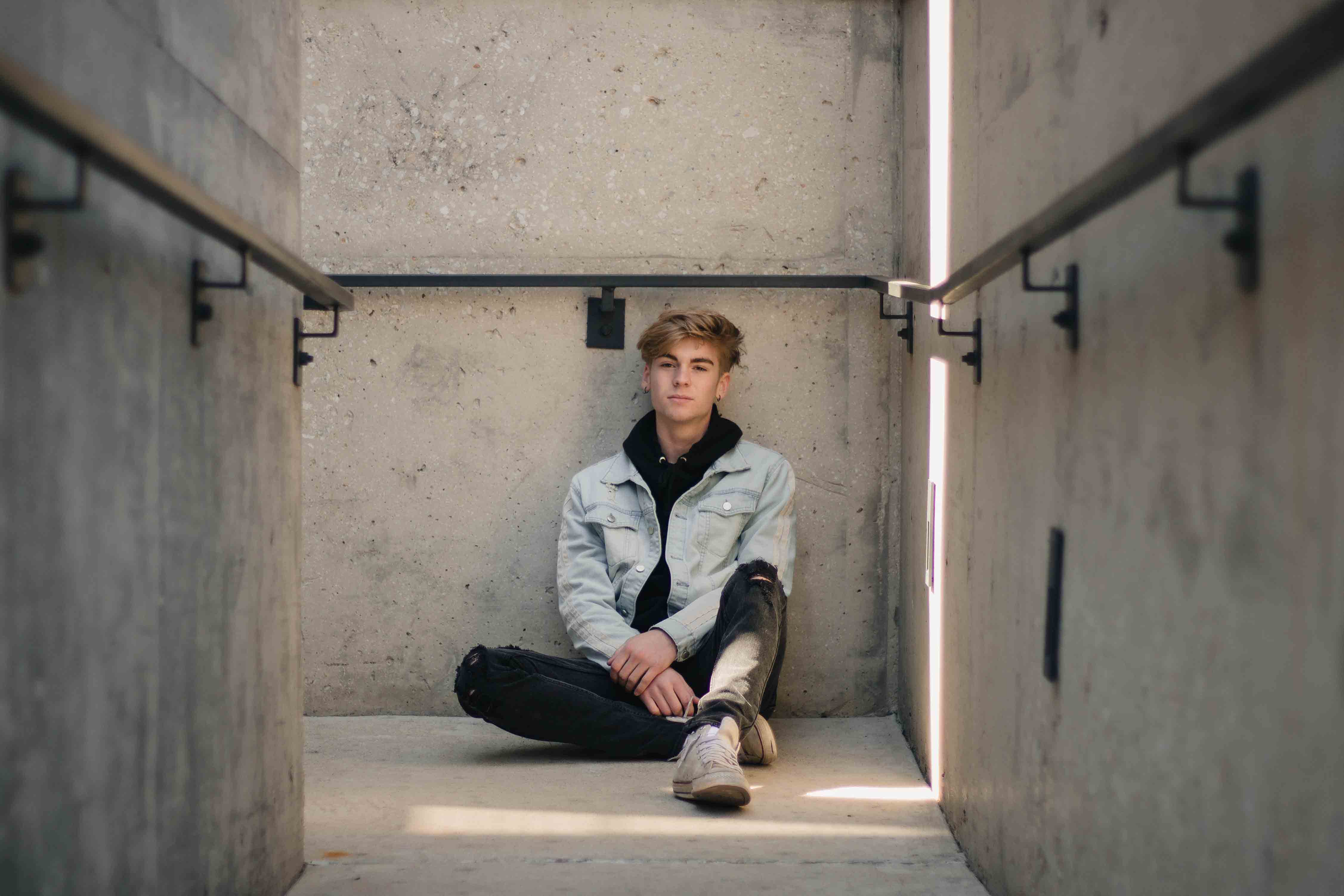 ajtuckerphoto Alec Tucker Photography Wichita Senior Portraits